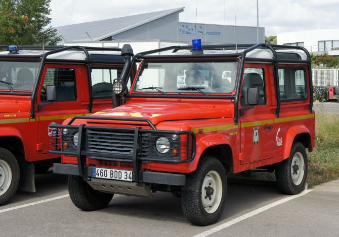 BDD 460 Land Rover Defender 90 VLTT post 2010 a.jpg