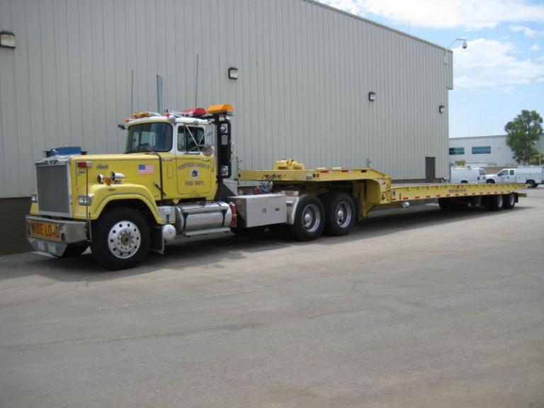 Mack remorque large.JPG