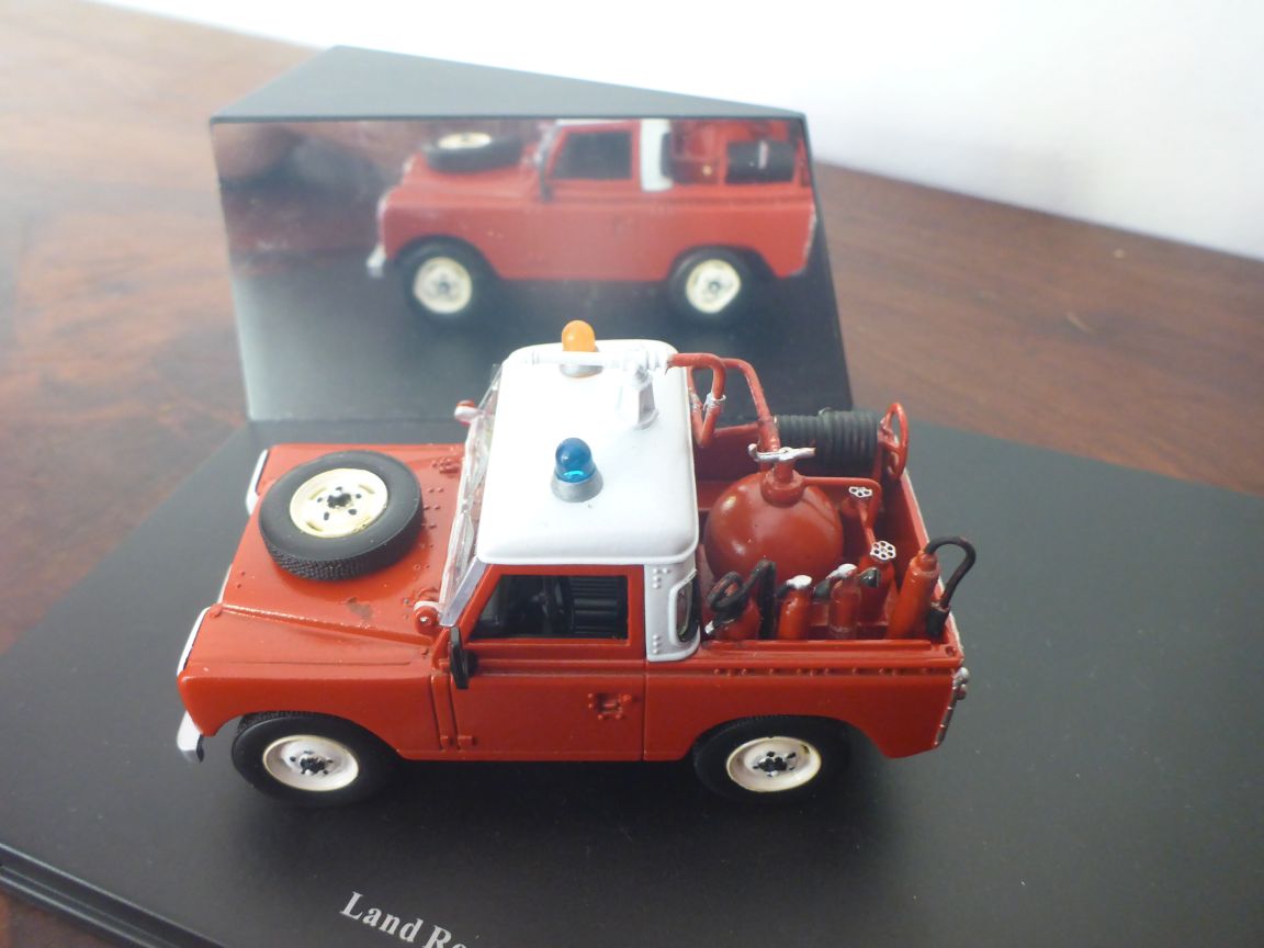 Land Rover 88 PickUp VIRP - UH-perso.JPG