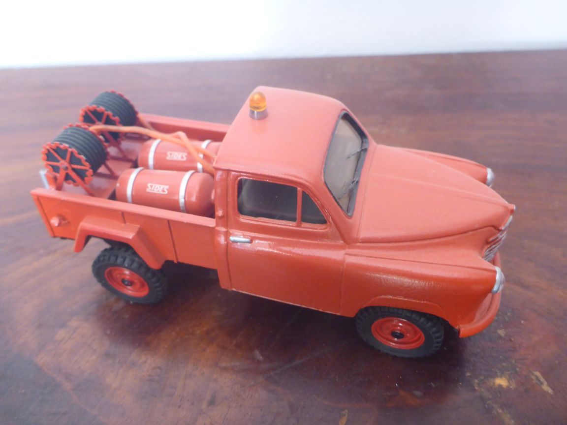 Renault Prairie 4x4 VIR Sides - MVI K80.JPG
