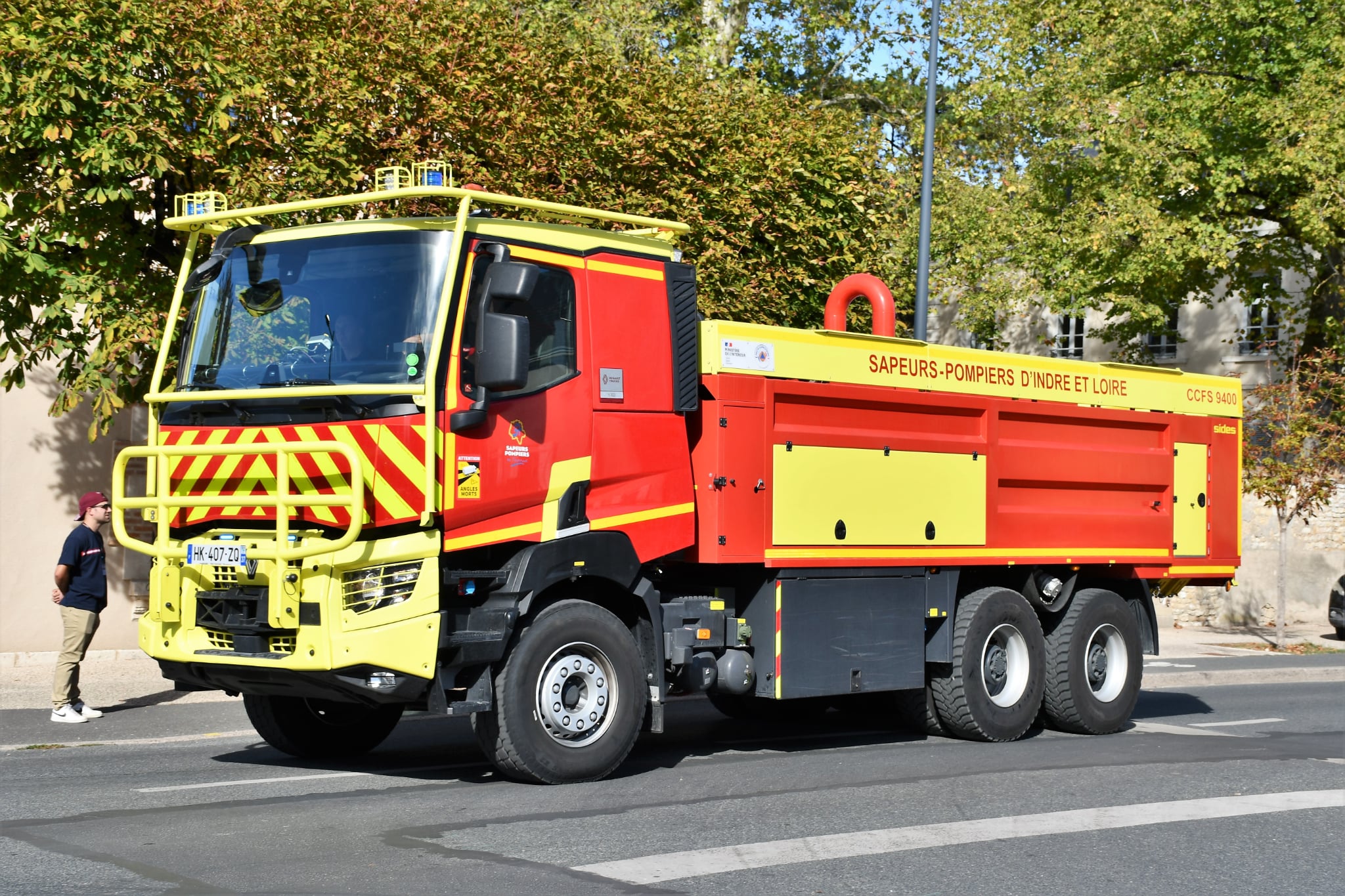 9fea968e-32ac-4ec6-b3ac-adc460542f15.jpg