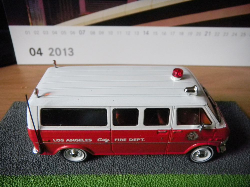 Ford Econoline Van Paramedic LA City.JPG