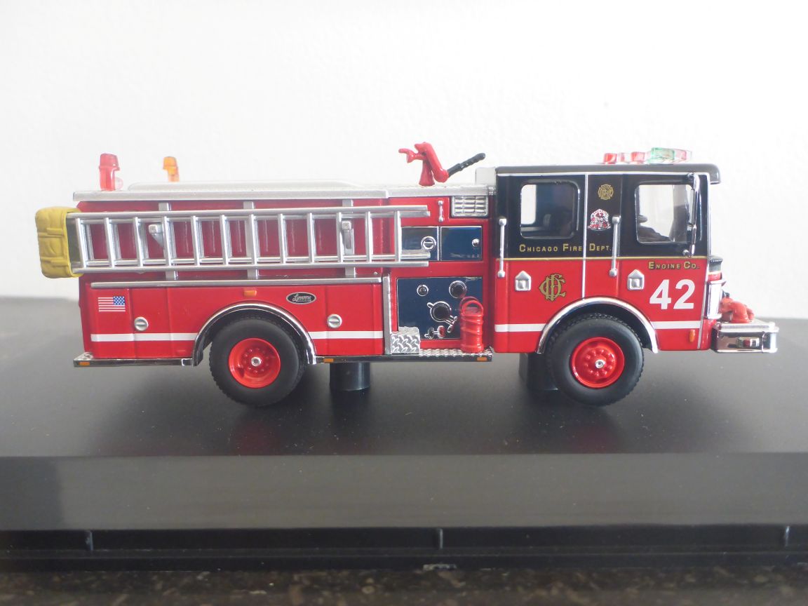 12844 Luverne Pumper E42 d.JPG