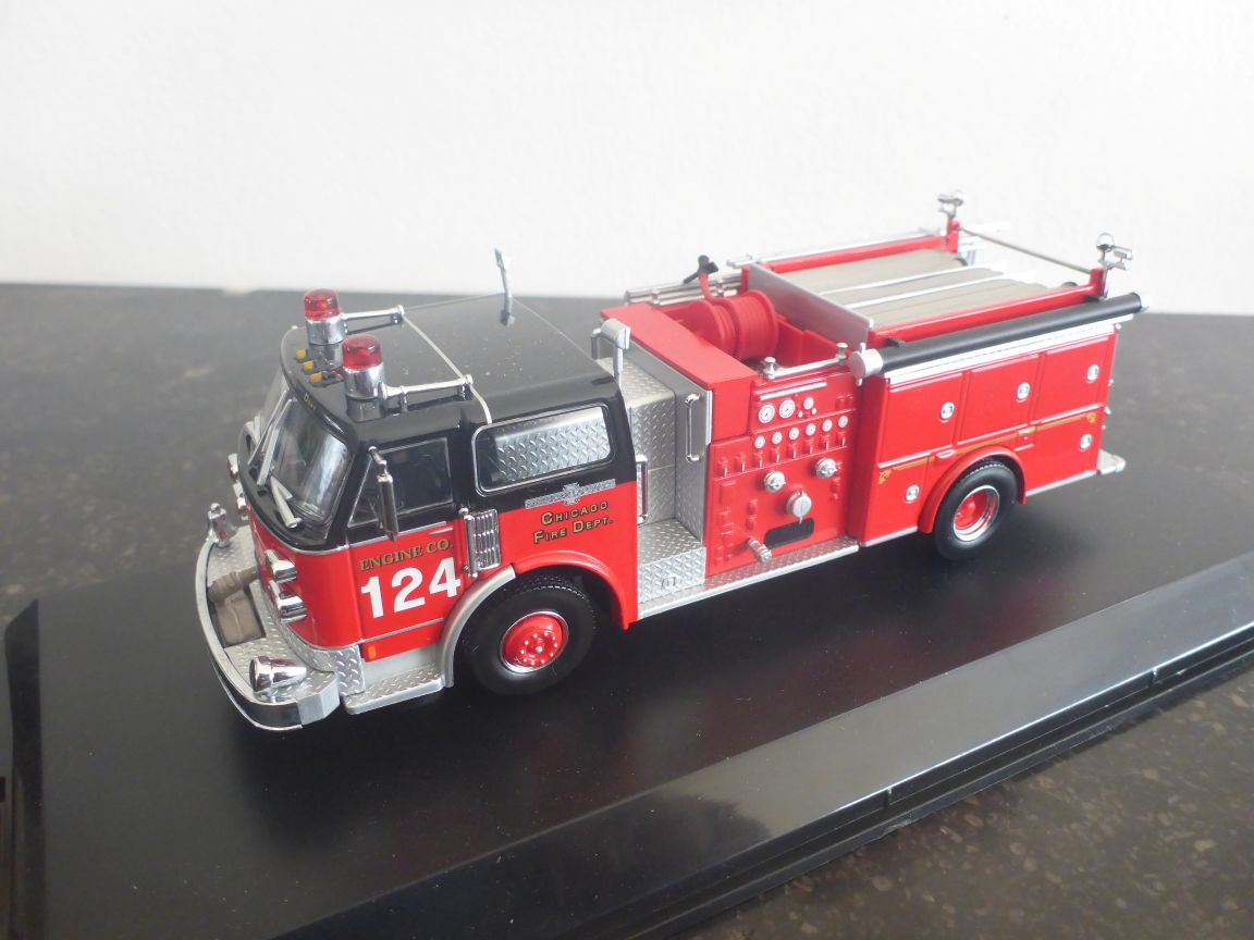 12863 American LaFrance Century Pumper E124.JPG