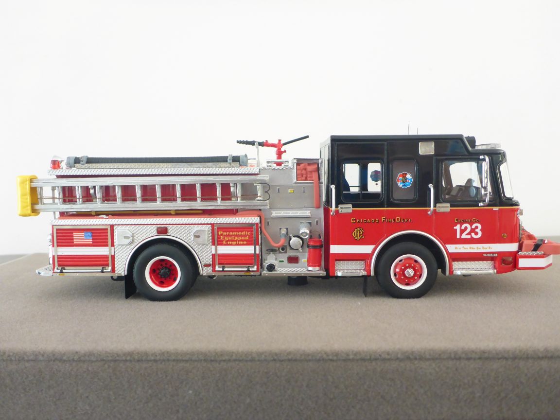 FR024-123 Spartan Gladiator - Crimson - Engine 123.JPG